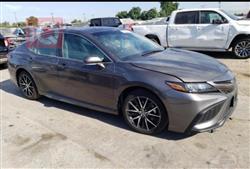 تۆیۆتا کامری